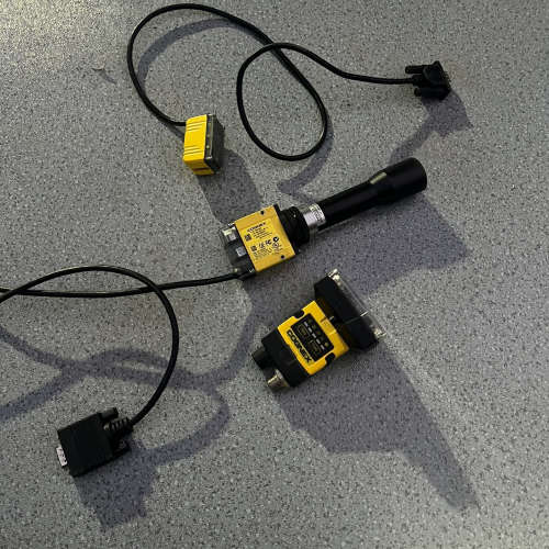 康耐视读码器IS2000C-130-40-125:一个