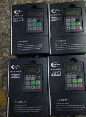 康沃变频器 4台橙色不错可从新，一台2.2kw的一台1.