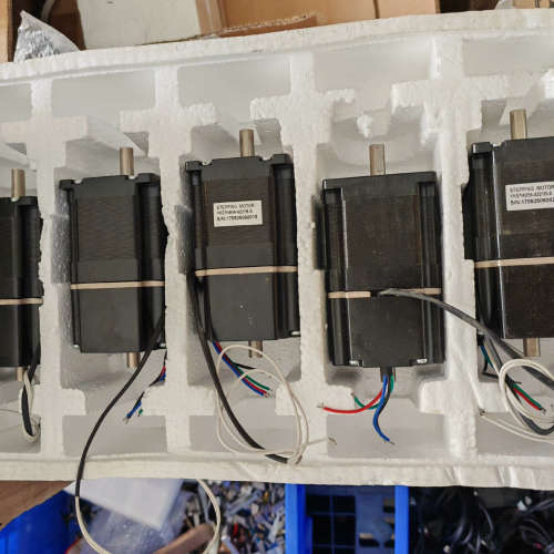 研控步进电机YK57HB56-4221B-S