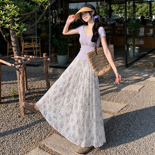 度假风紫白碎花大摆蛋糕裙女2026夏季轻薄雪纺高腰显瘦半身半身裙