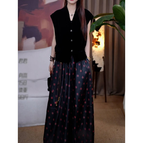 端庄优雅高级感裙套装女2025夏季新款V领显瘦百搭上衣+印花半身裙