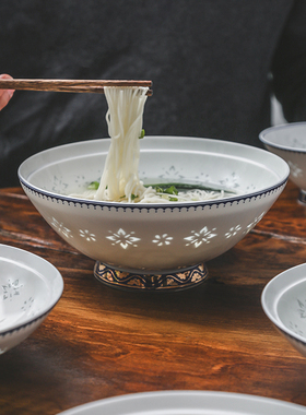 景德镇玉柏玲珑瓷餐具套装 新中式高档青花陶瓷碗碟碗盘送礼家用