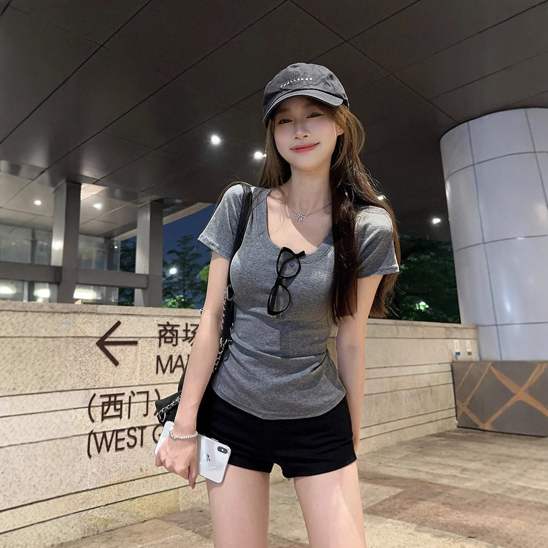 2025年新款网红超火显瘦纯色T恤