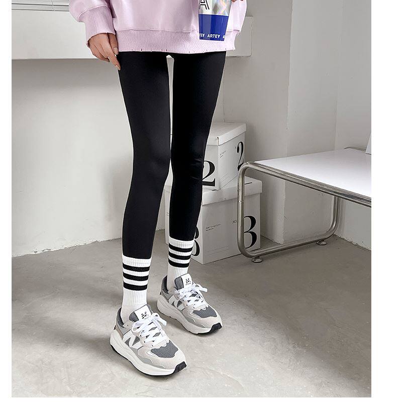 샤크 팬츠 양말 여성용 스타킹 가을 및 여름 스타킹 여성용 순면 인 트렌드 미드 종아리 여성용 양말 여성용 면 양말