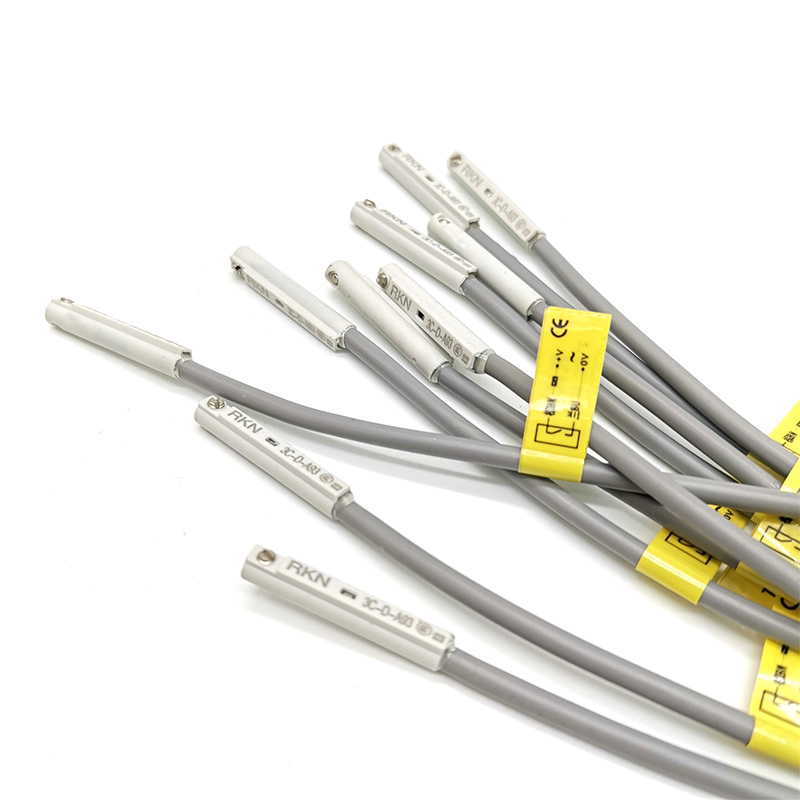 亚德客型电子式感应磁性开关气缸传感器CS1/DS1-F/U/J/G/HX/M/E02