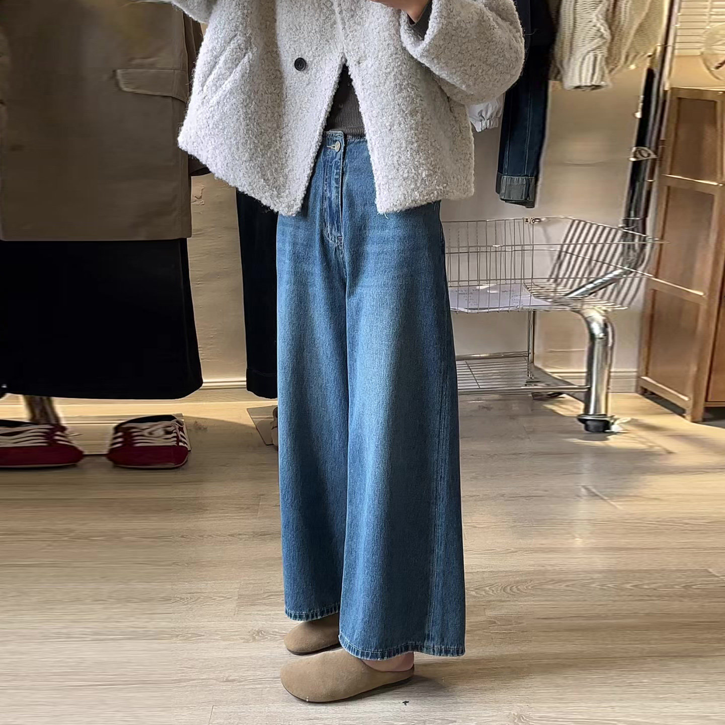 复古蓝色加绒牛仔裤女冬季2025年新款时尚潮流宽松显瘦百搭阔腿裤