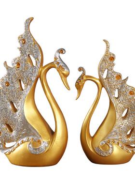 现代对约天简鹅情侣摆件一办公室家居客厅关酒柜装饰玄树脂7131X