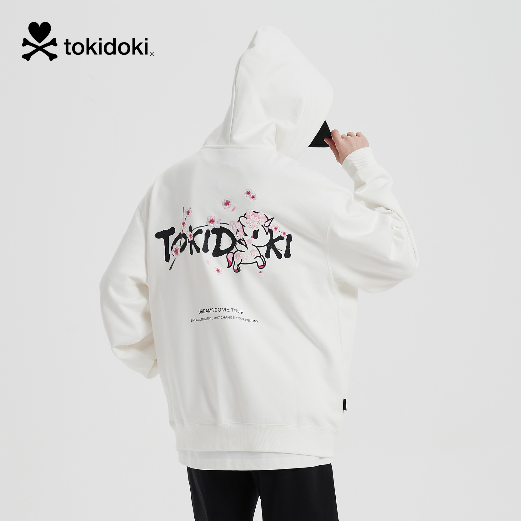 tokidoki樱花字母创意印绣花连帽开衫春季宽松纯棉休闲情侣外套-封面