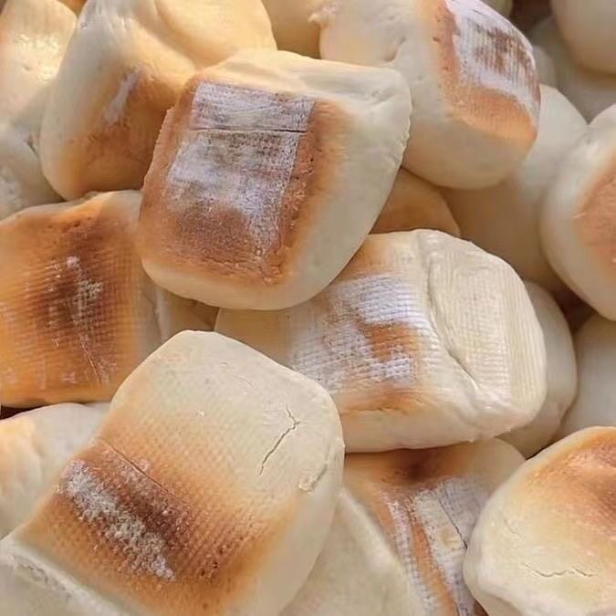 地锅馒头带焦老面发酵图片