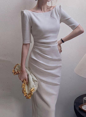 白色长袖连衣裙女收腰法式高及感赫本风设计一字肩长裙春夏新