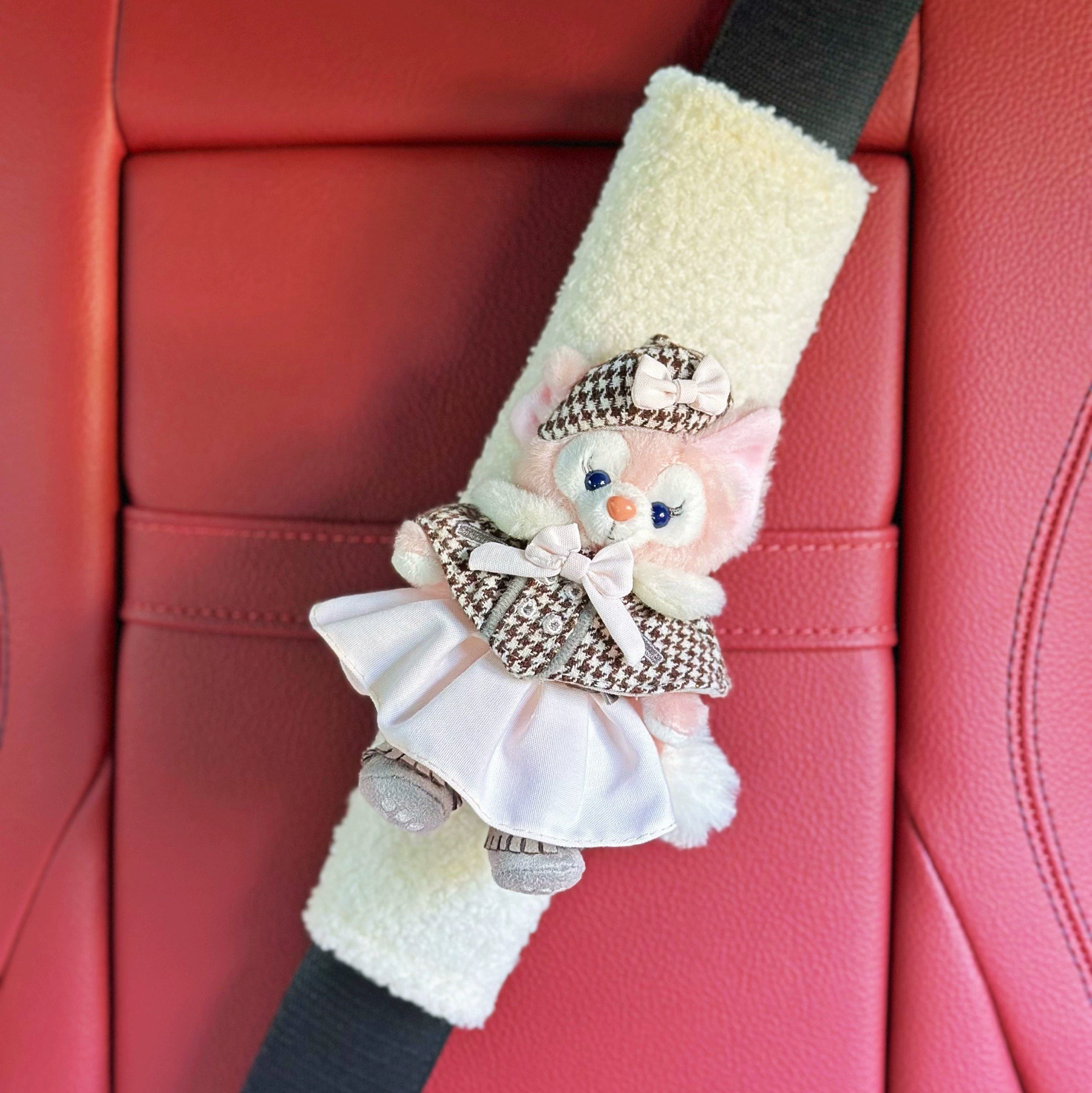 星黛露车饰 玲娜贝儿侦探狐狸汽车安全带可爱护肩套高端车保护套