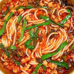 滇二娃云南香茅草红酸汤米线免煮方便过桥米线速食酸菜小锅米线粉