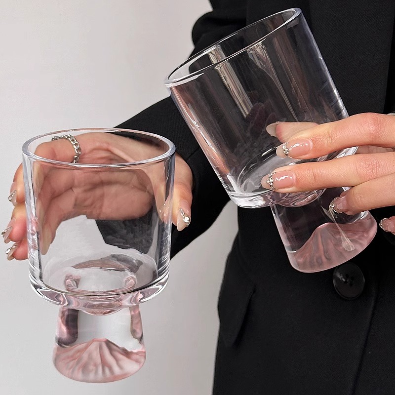 玻璃咖啡杯ins风设计感