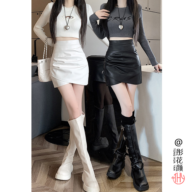 彤花颜短裙包臀百搭皮裙子