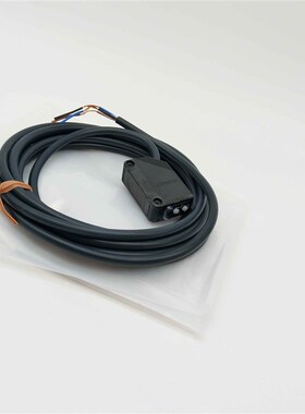 光 电开关E3Z-T61 R811 T62 T81 1D6 D62D81 D82 R61 E3ZG-T6-D-L