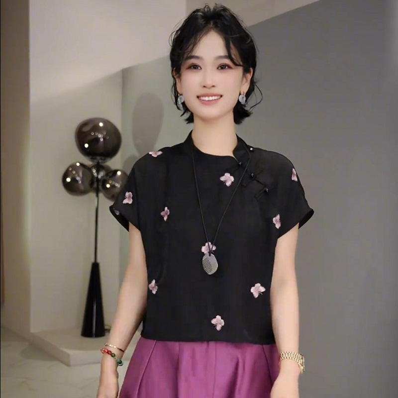 新中式国风刺绣蝴蝶短袖衬衫女夏季新款宽松显瘦气质短款立领上衣