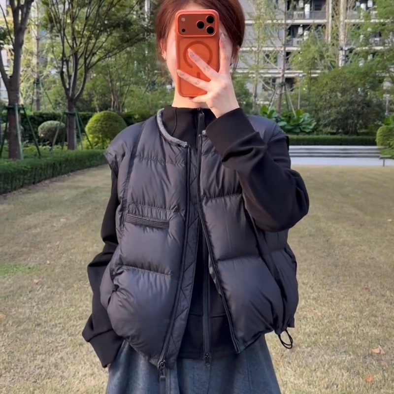 韩系羽绒马甲女短款外穿2025秋冬款加厚白鸭绒圆领小个子马夹外套