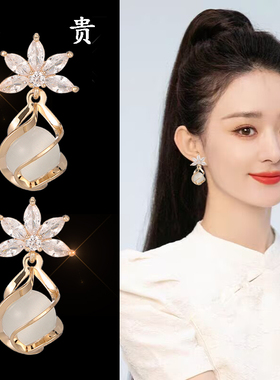 高仿独特和田玉耳饰玉耳环女纯银2025新款爆款轻奢高级感耳钉耳坠