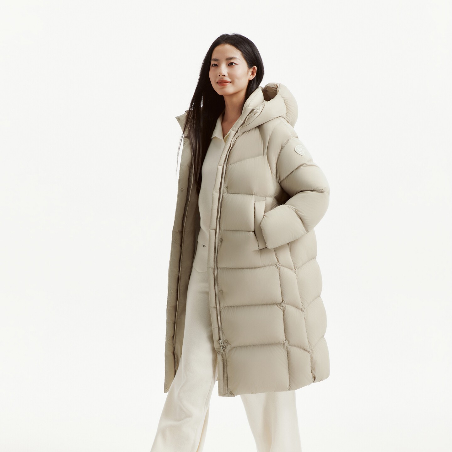 坦博尔冬季加厚羽绒服女士中长款外套2026新款连帽高档保暖面包服