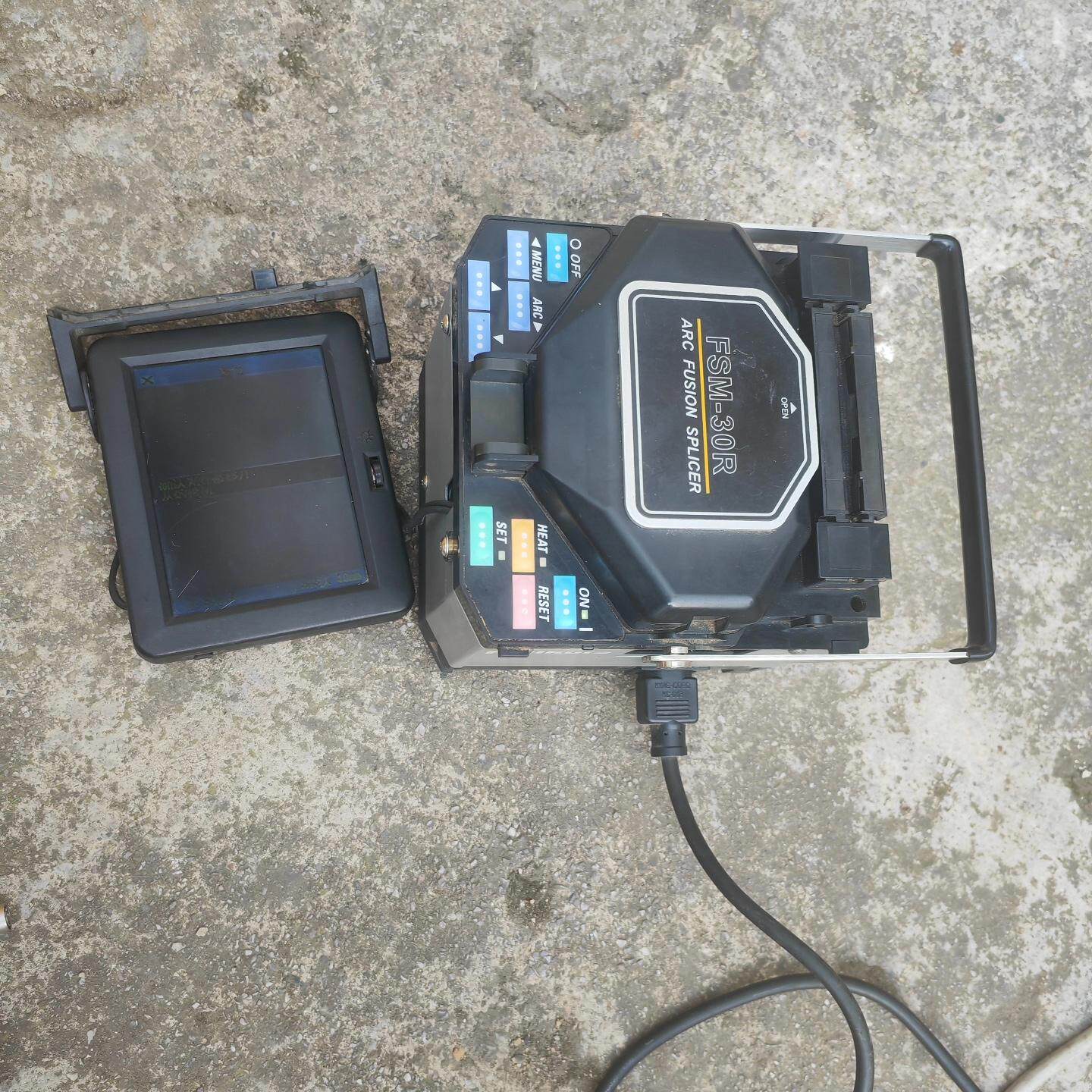 议价FSM-30R 藤仓带状熔接机 光纤熔接施工设备维修