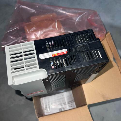 议价25B-A2P8N114 工控变频器 工业自动化控制配件维修