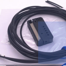 欧姆龙光纤传感器E32-D15Y E32-D15YR E32-D15Z E32-D15ZRE32-T16