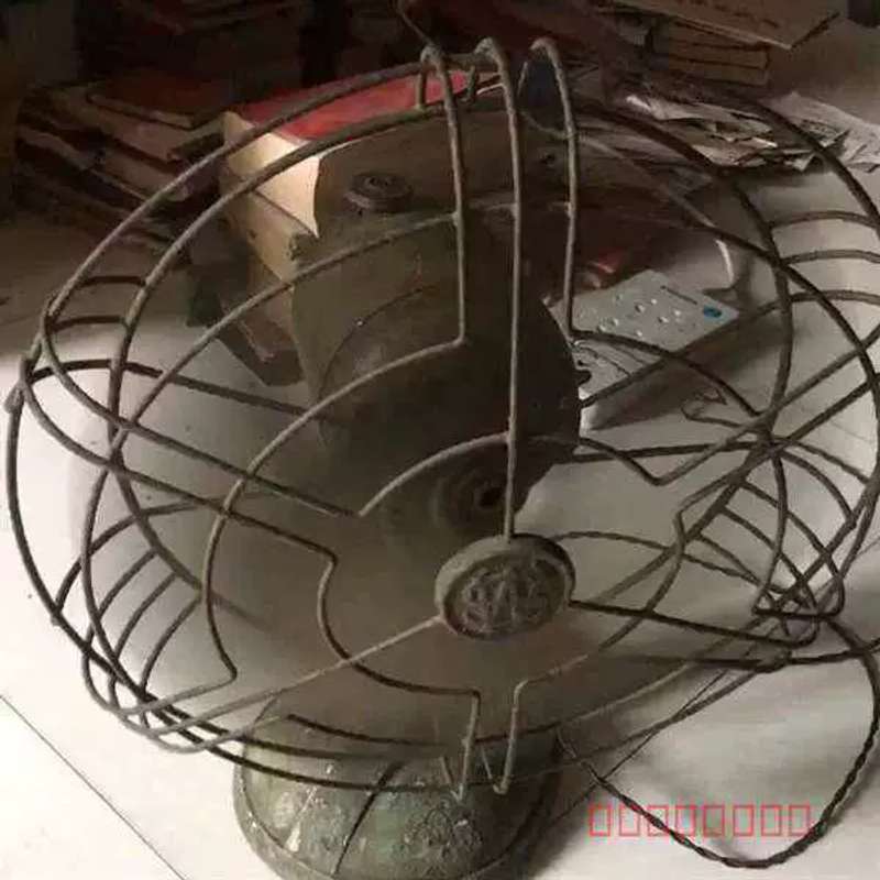 议价老式电风扇维修