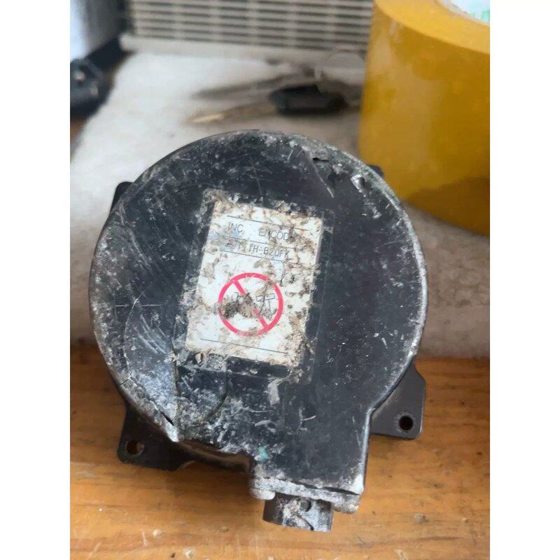议价5代编码器UTTIH-B20FK包好实图拍