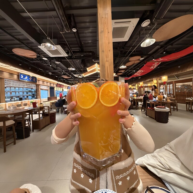 超大大大杯水果茶！餐饮店专用饮料杯冷淡风玻璃杯引流吸睛小神器图片