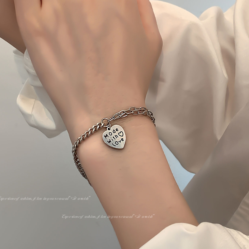 钛钢爱心手链女夏季ins嘻哈风个性气质小众设计感闺蜜情侣手镯