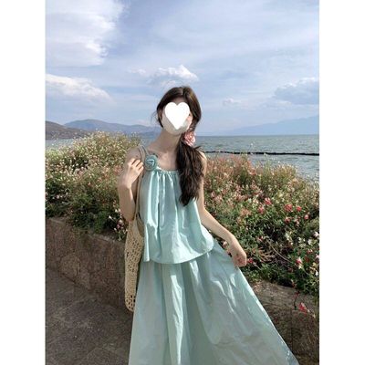 薄荷曼波绿套装女夏季甜美花朵短款吊带背心高腰A字半身裙两件套