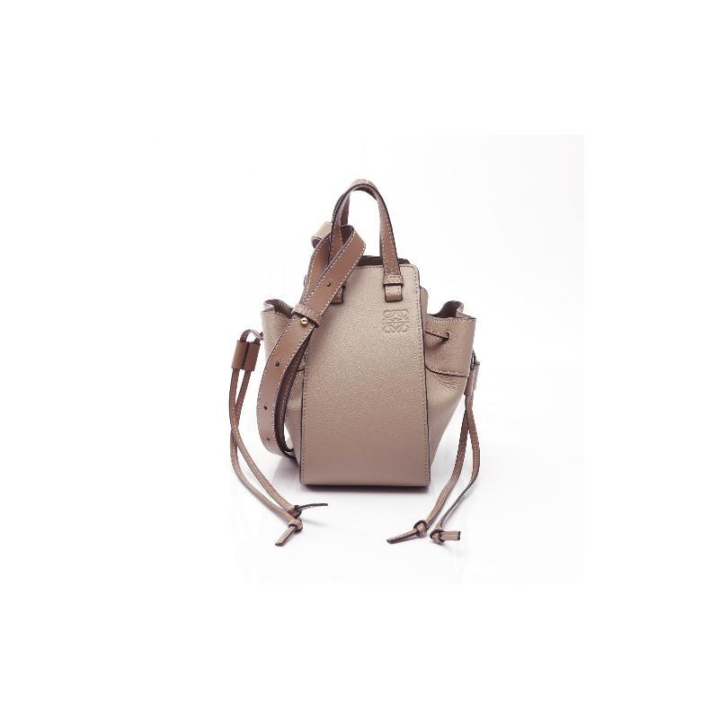 中古Loewe罗意威斜挎包