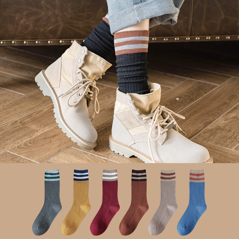 여성용 양말 중반 종아리 양말은 트렌디한 두꺼운 스타킹 봄 가을 겨울 순수 코튼 플러스 벨벳 두꺼운 여성용 하이 튜브 롱 스타킹입니다