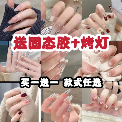 裸色长短款穿戴甲固态胶2025新款红色显白美甲新年高级感小众甲片