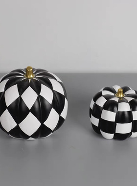 现代简约黑白格纹南瓜创意摆件样板房名宿儿童房客厅玄关软装饰品