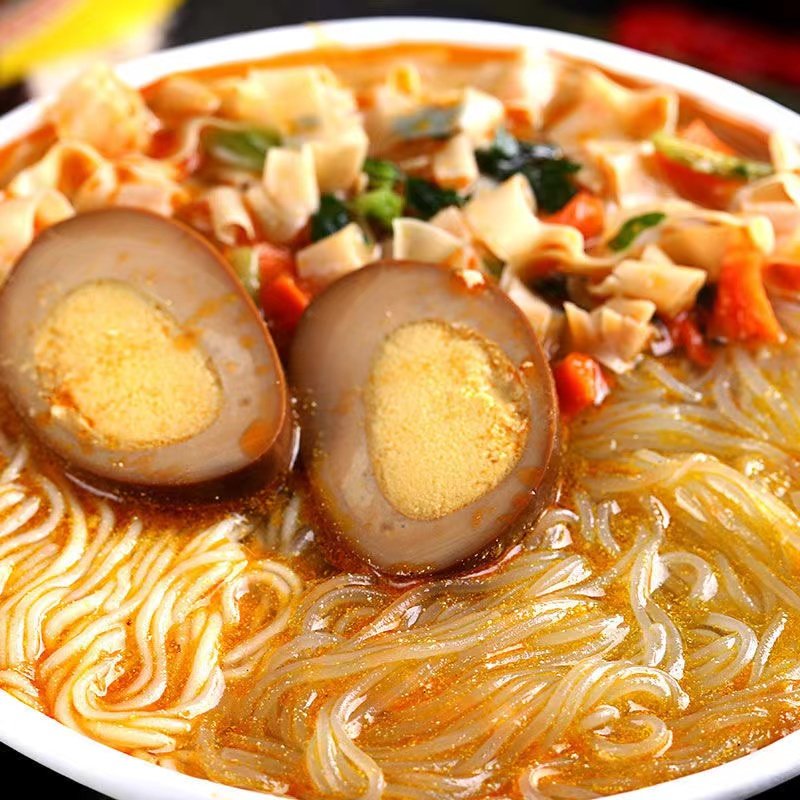 小香厨粉面菜蛋12桶整箱粉菜蛋面金汤肥牛粉丝泡面方便面宿舍夜宵