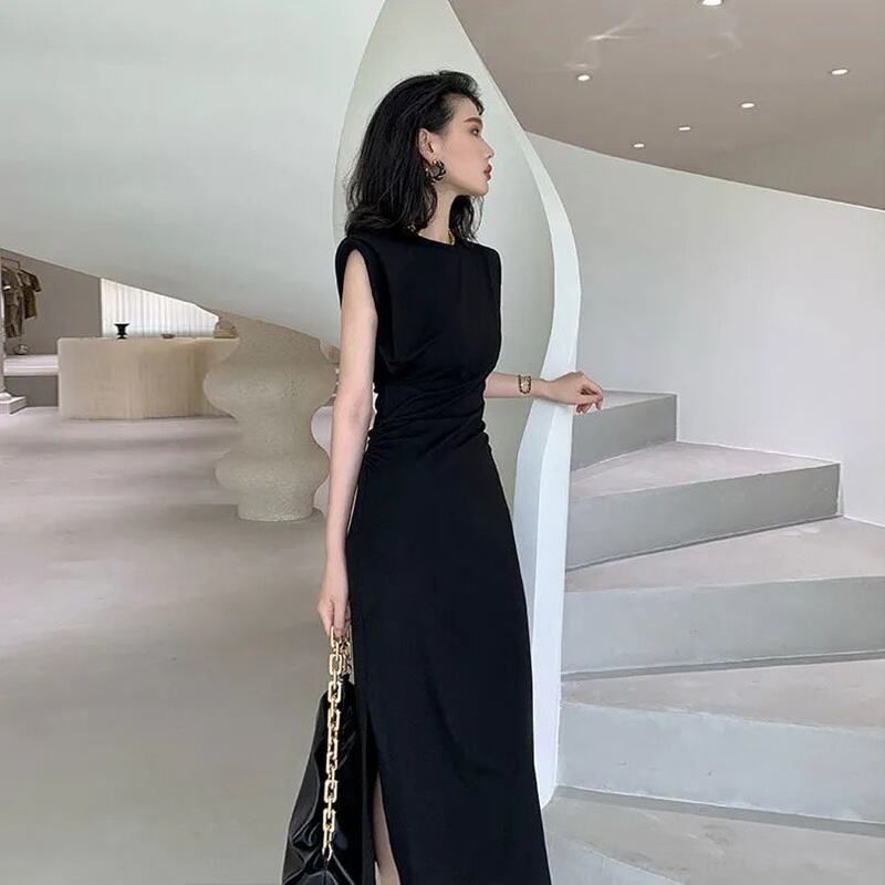 设计感无袖连衣裙女2026年新款夏天收腰名媛风黑色大码小众连衣裙图片