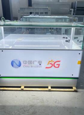 手机柜台新款商用珠宝饰产品转角柜靠墙烤漆铁柜透明玻璃展示柜台