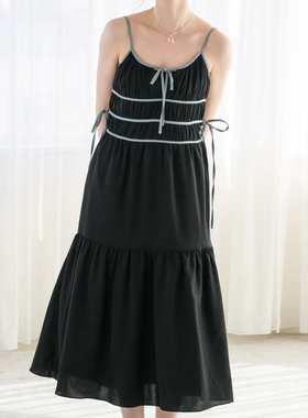 idem 撞色边系带吊带连衣裙长款蛋糕连衣裙