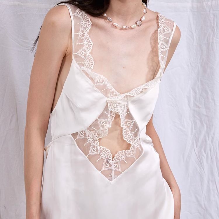 蕾丝缎面法式性感蕾丝吊带睡裙