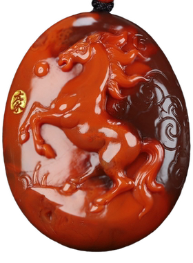 天然凉山保山南红玛瑙南红玉生肖马挂件原石雕件南红属火马男女款