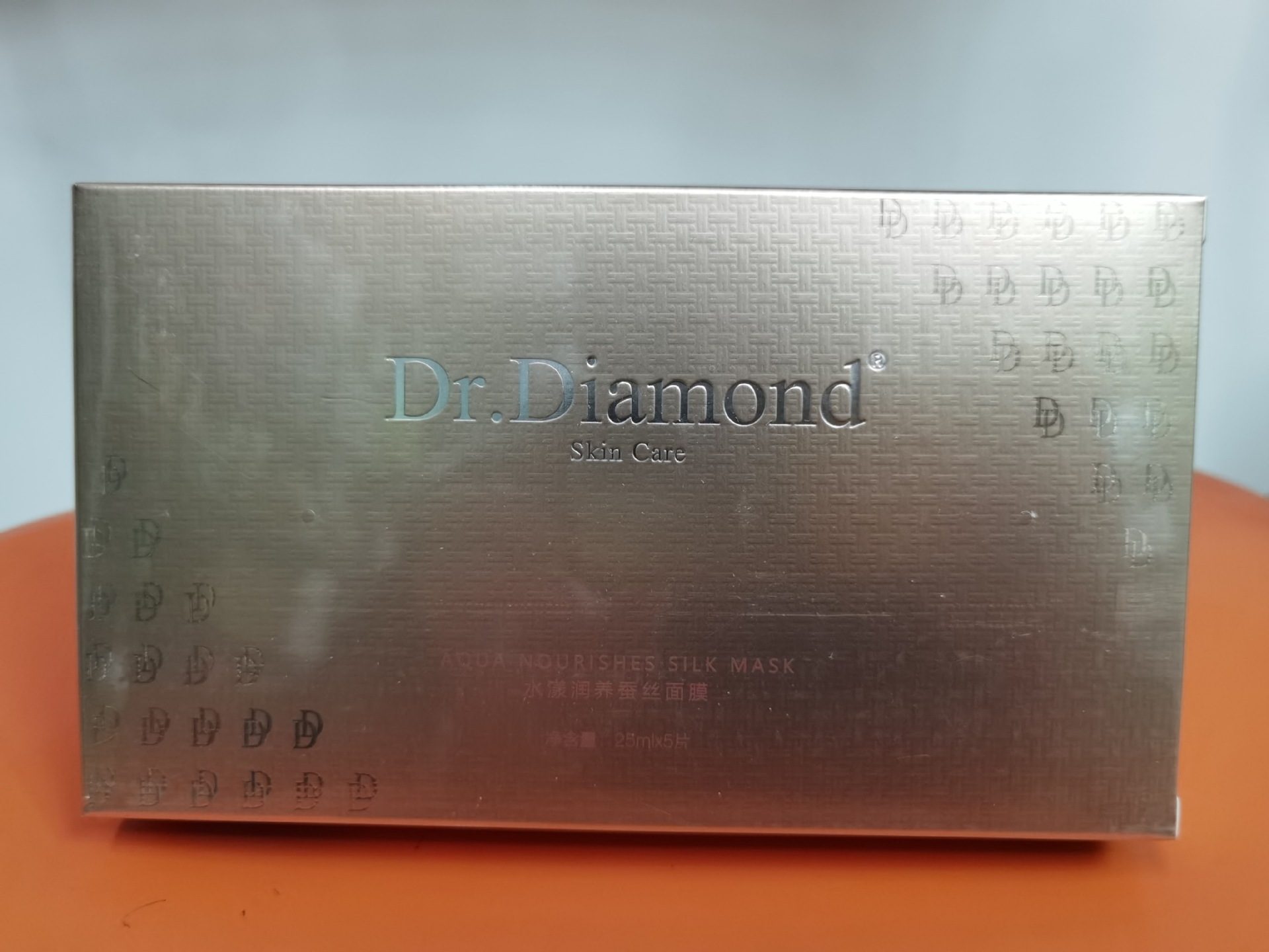 。现货Dr.Diamond钻石医生修护蚕丝多效面膜保湿补水祛痘美亮白5