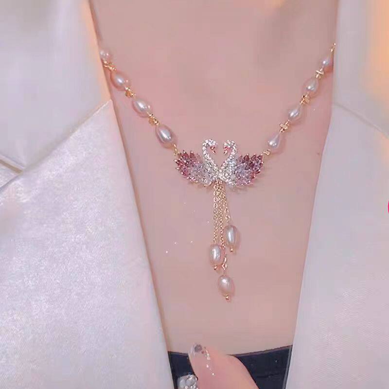 天鹅淡水珍珠项链新潮长款设计感小众女夏秋冬毛衣中式国风饰高级