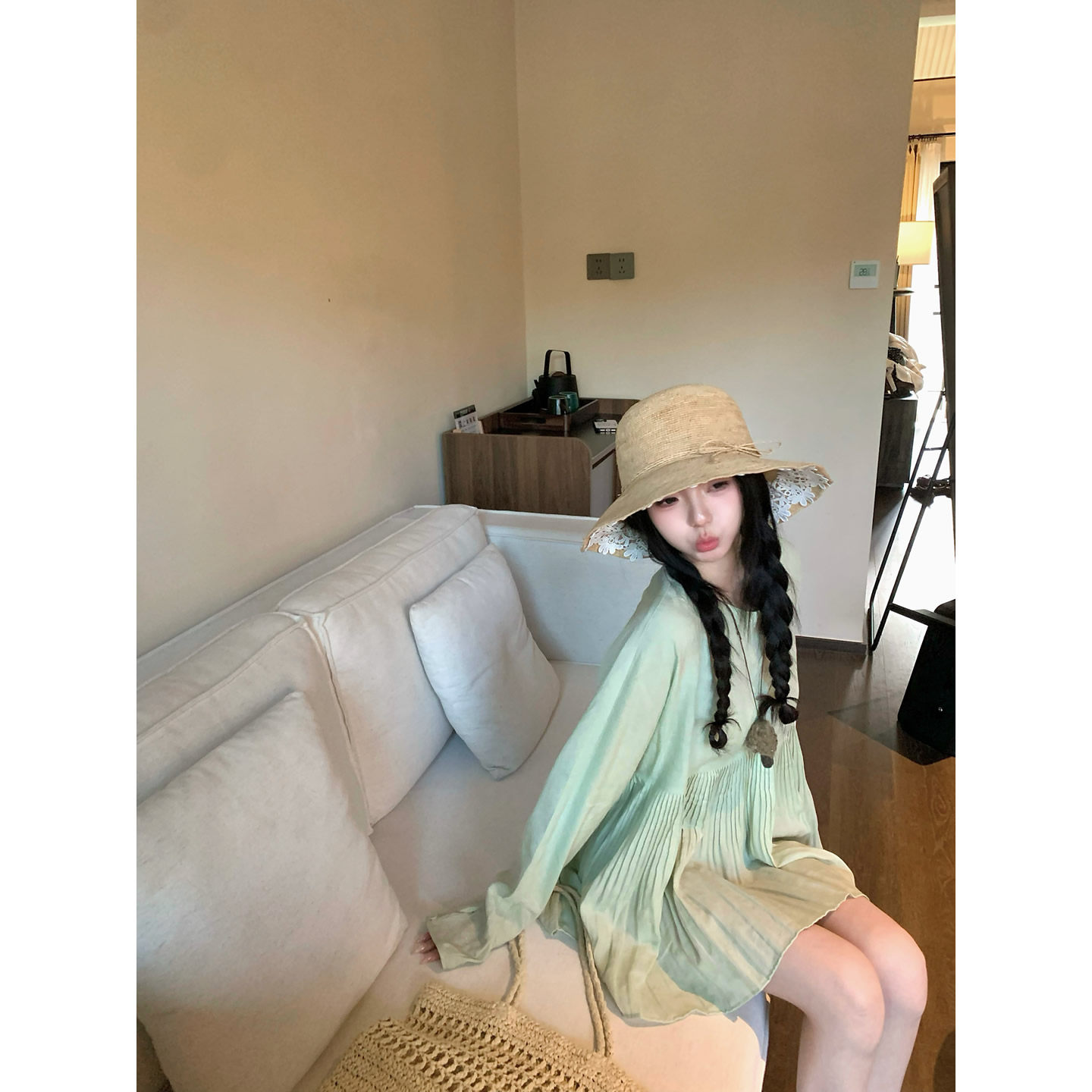 张爆爆百褶莱赛尔衬衫宽松女26春夏苎麻长袖娃娃衫小个子防晒小衫