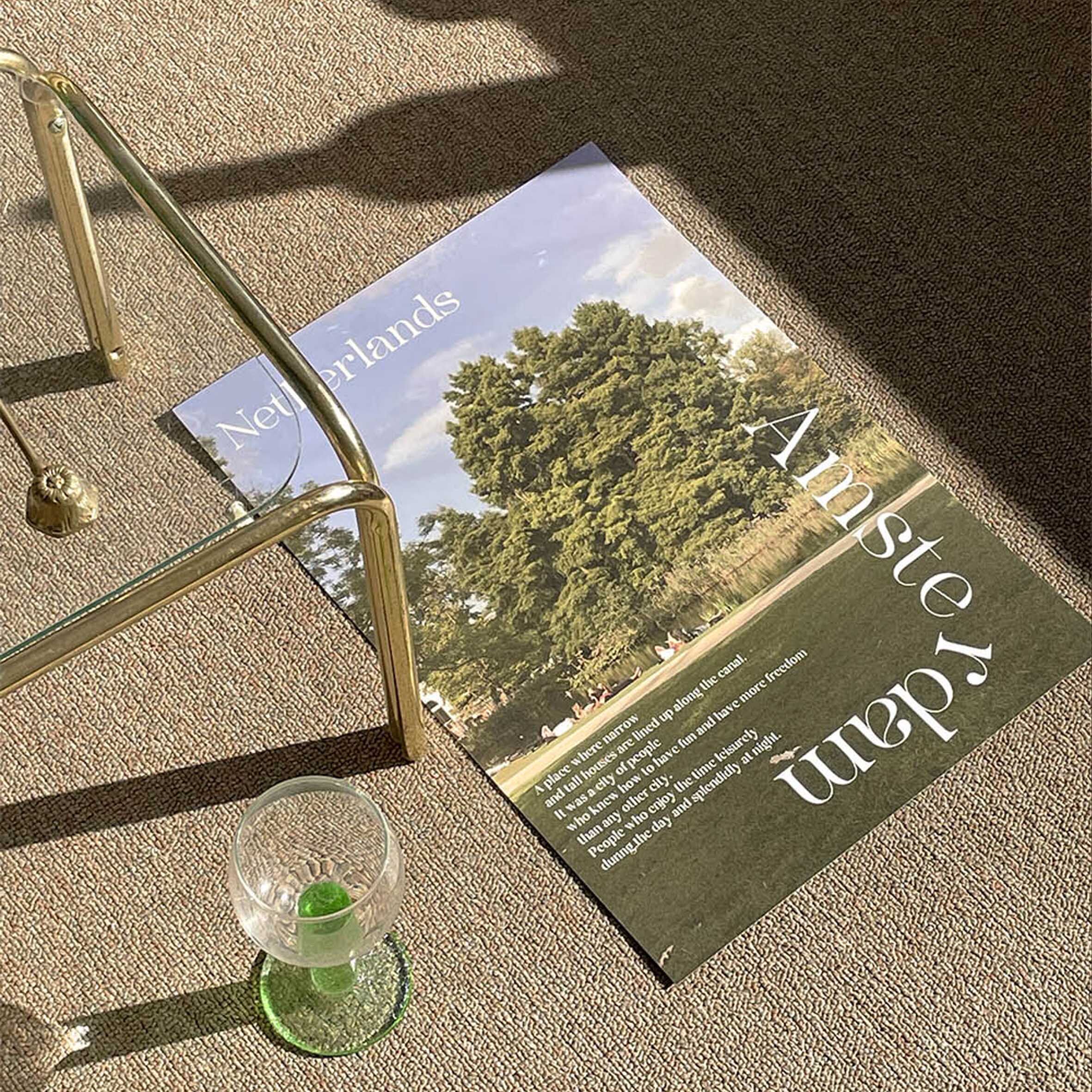 咖啡馆酒吧小众复古海报拍照道具