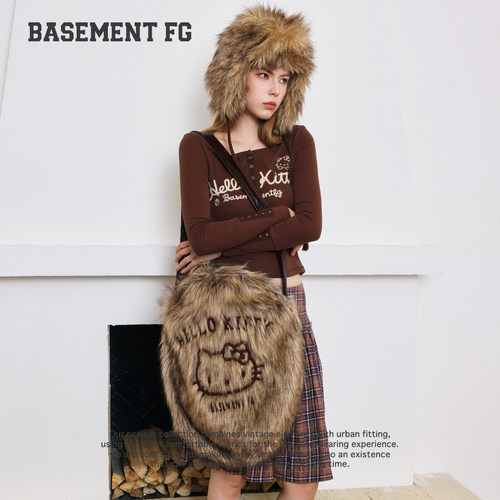 BASEMENTFG包26秋冬新款毛绒托特包手提包可爱卡通254020081011