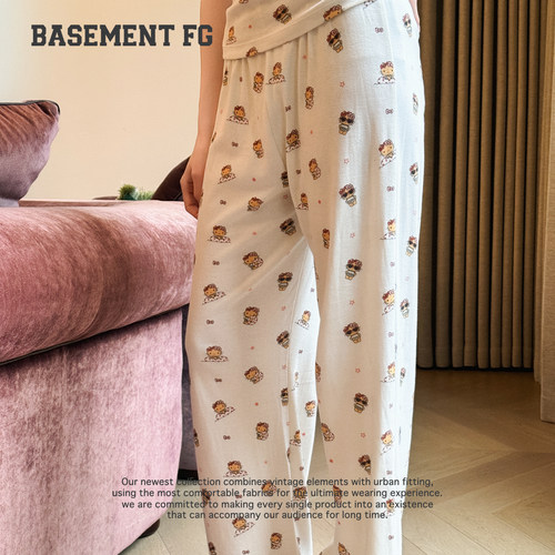 BASEMENTFGxHelloKitty卡通印花休闲裤高腰显瘦百搭261120066005