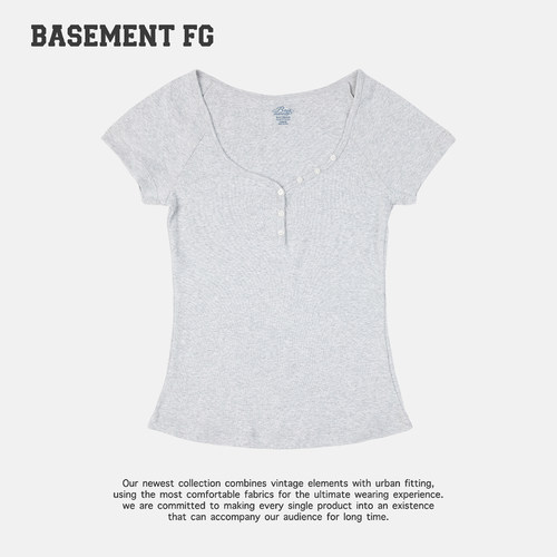 BASEMENTFG极简风短袖T恤女三粒扣修身显瘦百搭上衣261020080