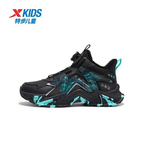 特步童鞋2025新款男童中大童舒适保暖防滑耐磨百搭时尚户外棉鞋