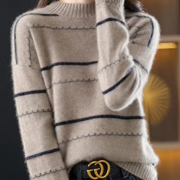 显瘦羊绒毛衣女半高领